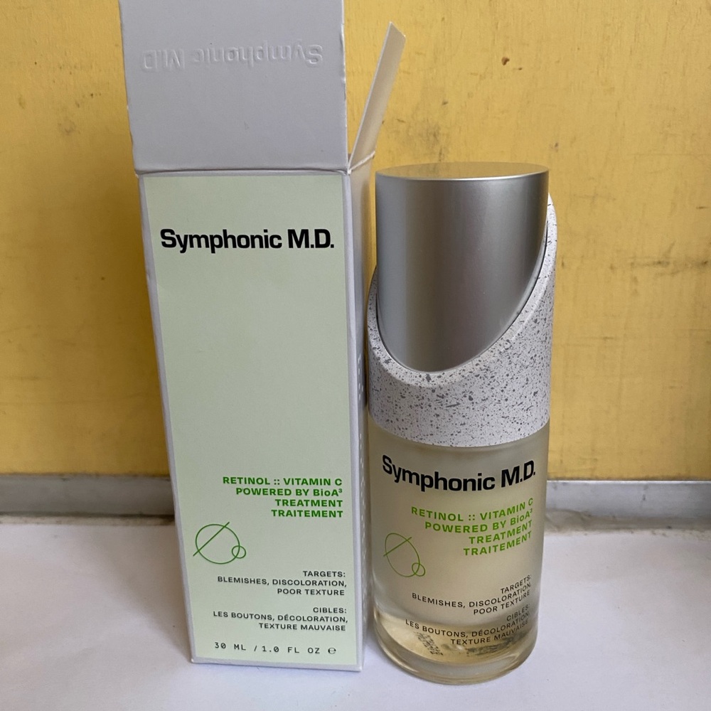 Symphonic MD Retinol and Vitamin C Treatment Brand new never used 1 Fl Oz